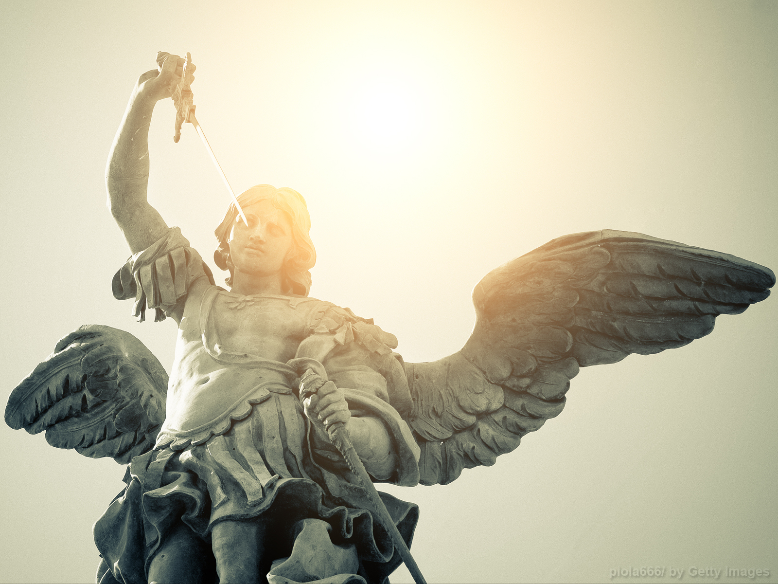 Os Papas falam sobre os anjos e incentivam nossa relação com eles