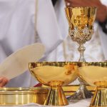 Sacerdócio e Eucaristia: unidos pela misericórdia de Deus