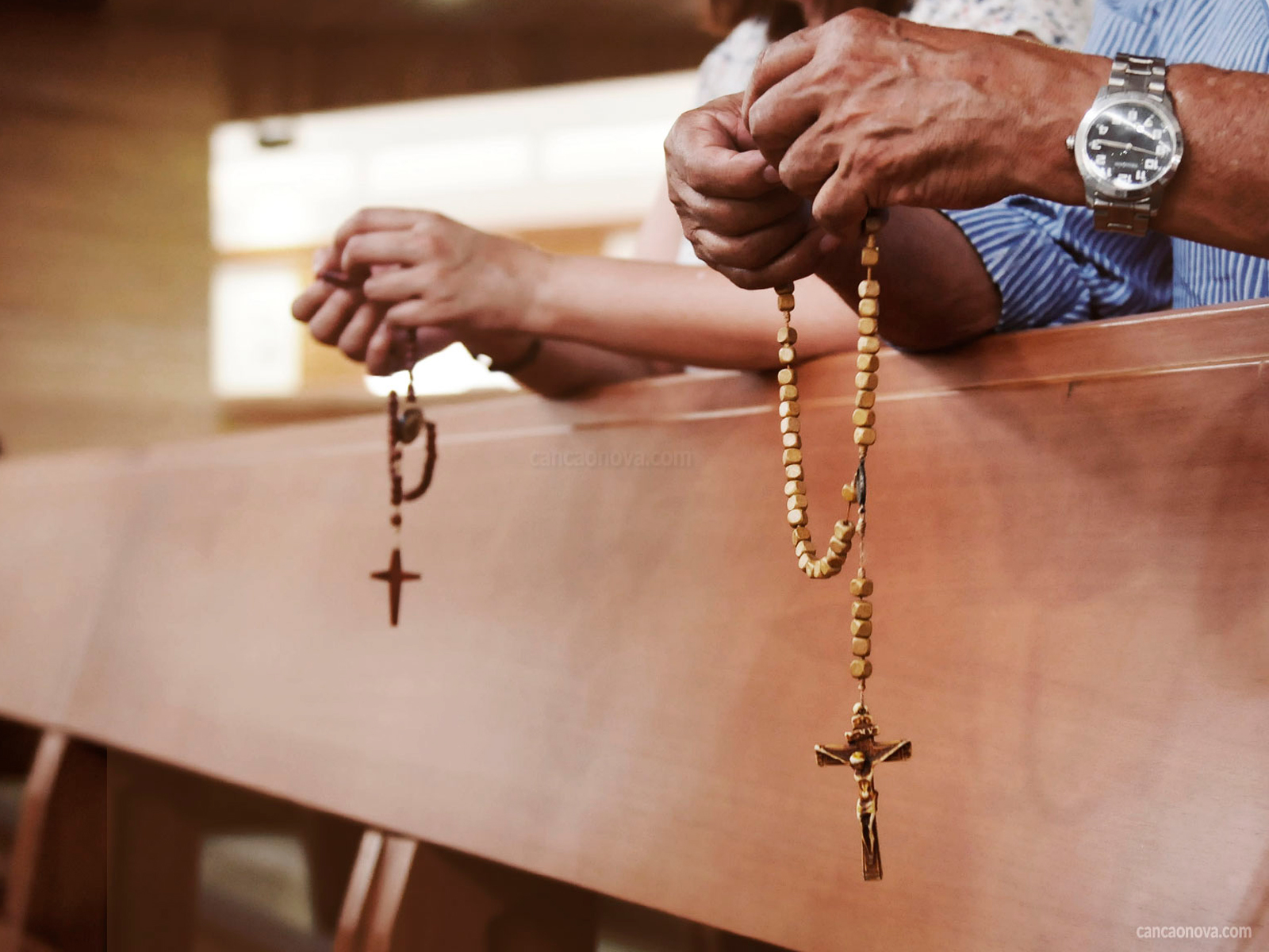 Terço-da-vitória-pelo-Sangue-de-Jesus