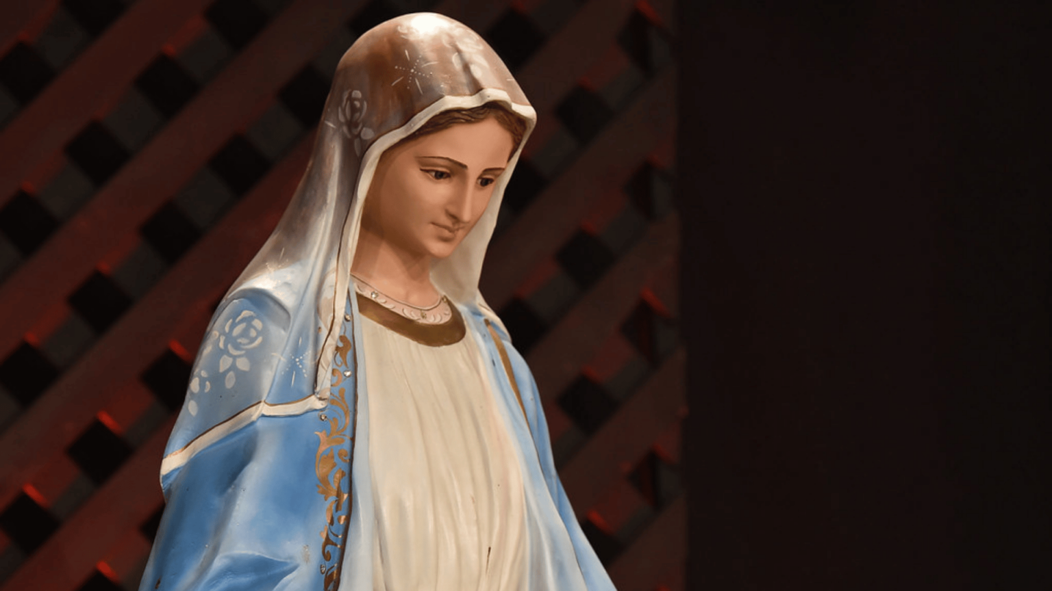 formacao_por-que-a-igreja-dedica-um-dia-ao-nome-de-maria-1-1536x864.png