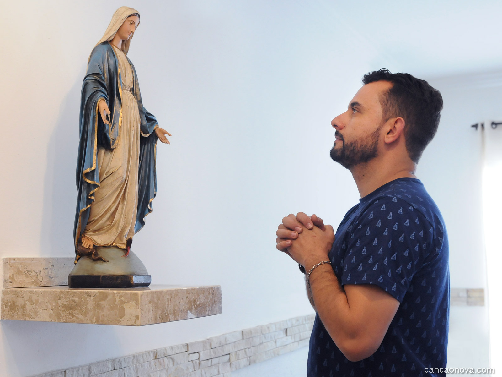 Consagre-o-ano-novo-a-nossa-senhora