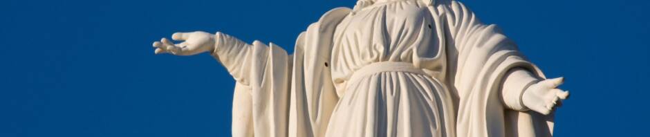 O que significa ser a Medianeira de todas as graças