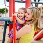 A Mãe precisa cultivar a feminilidade nas filhas -