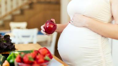 Cuidados que se deve ter com a alimentação durante a gravidez