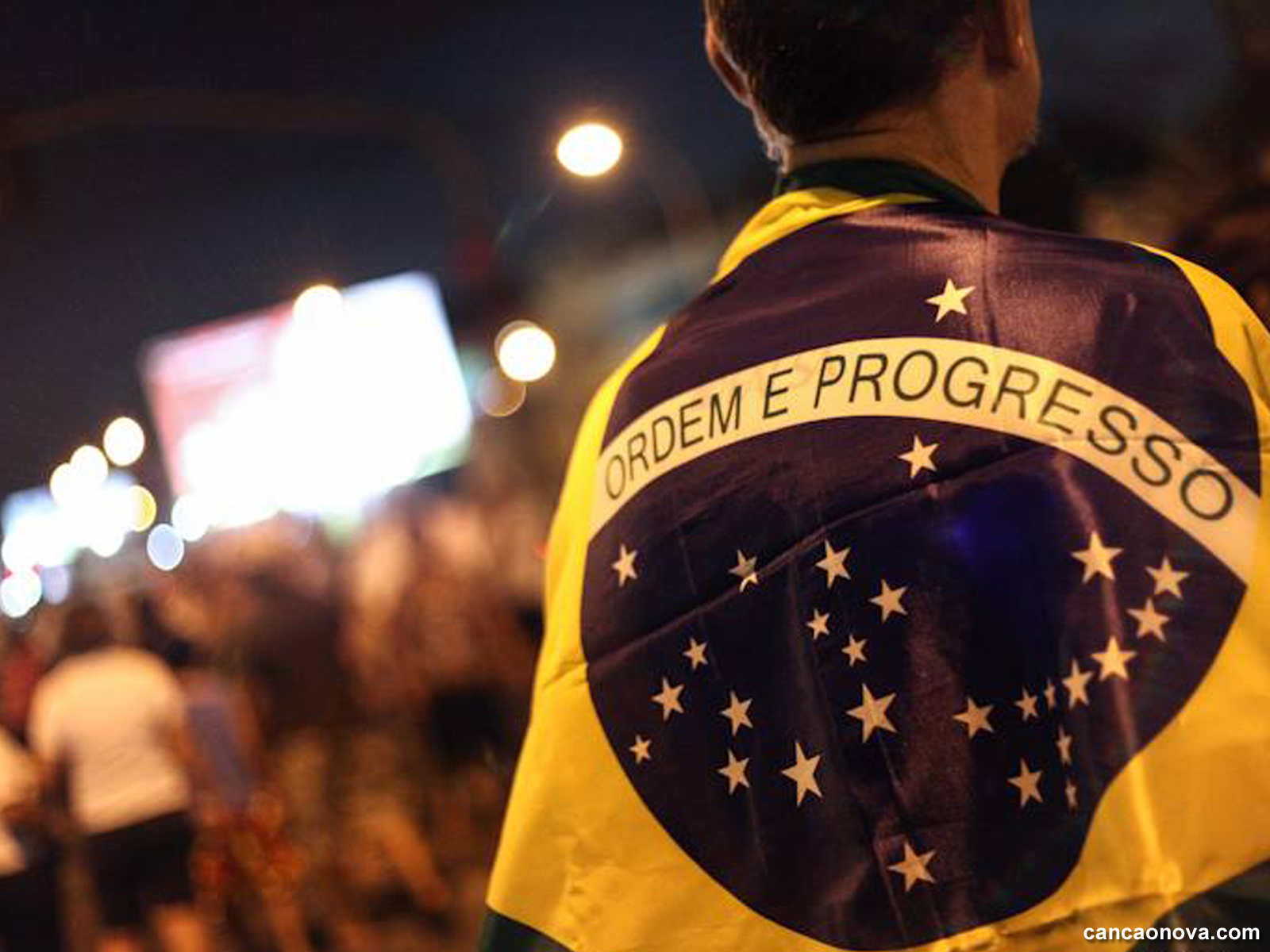 Diretas ou Indiretas? Qual é o melhor caminho para o Brasil na atual crise?