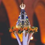 Entenda por que Nossa Senhora é Rainha e Mãe da fé
