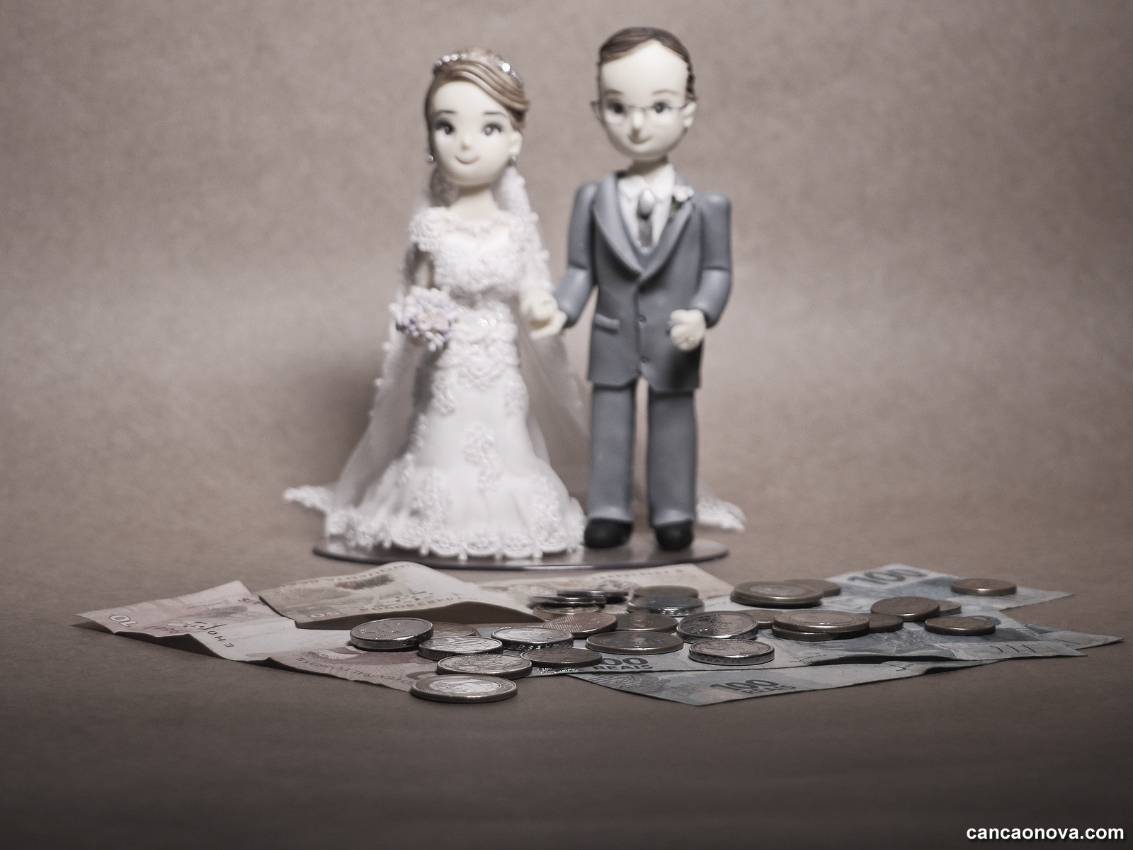-O-dinheiro-pode-ser-motivo-de-separação-no-casamento?-