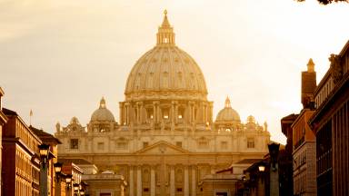 Reflita sobre uma Igreja Una, Santa, Católica e Apostólica