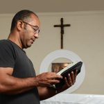 O Evangelho inspira os ensinamentos e os valores do cristão