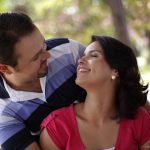 Reflita sobre as atitudes do casal na vivência conjugal