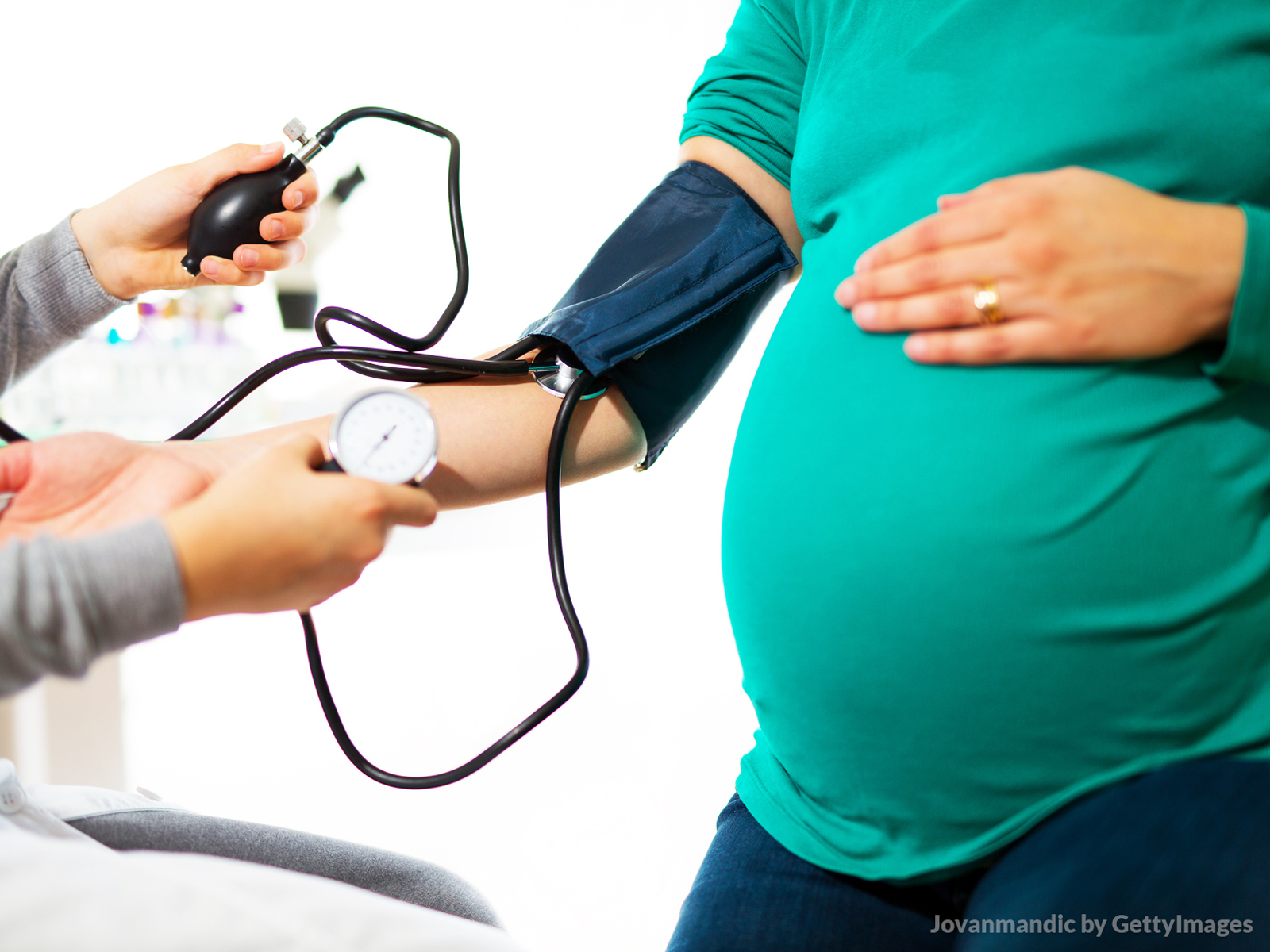 O perigo da hipertensão arterial durante a gravidez