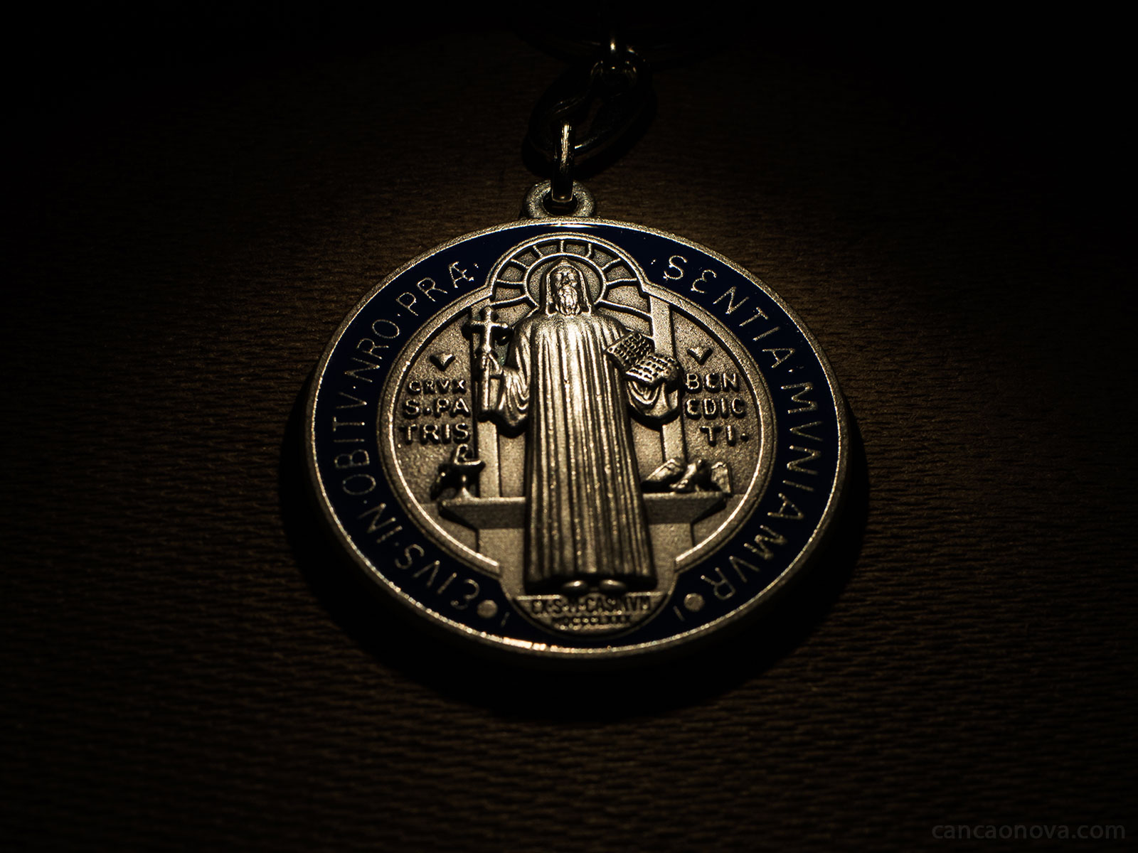 1600x1200novena02