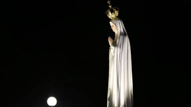 A devoção a Maria na oração católica