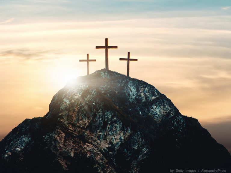 A caminho do calvário, Jesus carregou os pecados do mundo