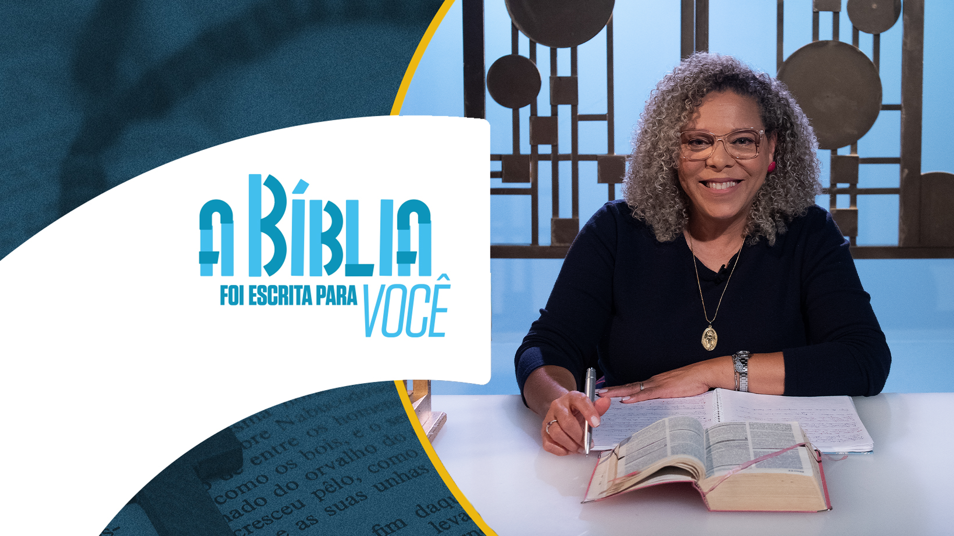 A Bíblia foi escrita para você: Hino de louvor ao Criador | Antonieta Sales