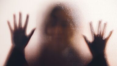 Quais são os sintomas do ataque de pânico?