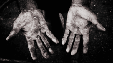 Ao escolher os pobres, Deus oferece a cura para vencer os desafios