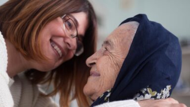 Fevereiro roxo: Alzheimer