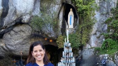 Lourdes: uma visita da Mãe