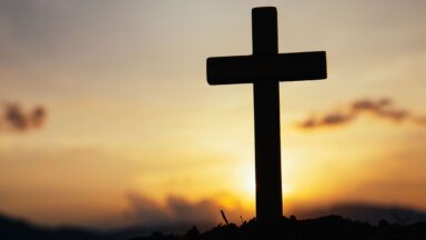 Brasil, terra de Santa Cruz: é hora de invocar a cruz do Senhor