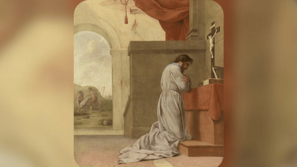 Pintura de São Bruno ajoelhado em oração diante de um altar, em um ambiente religioso simples e silencioso. Ao fundo, é possível observar uma paisagem e elementos arquitetônicos de um mosteiro. A cena transmite recolhimento, contemplação, silêncio e profunda intimidade com Deus.