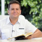 Em Deus está a nossa força e vitória
