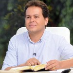 Dobremo-nos diante da Ressurreição de Jesus Cristo