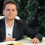 Deus nos faz fortes em meio às tribulações