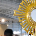Celebre o dia de louvor em preparação ao Pentecostes