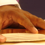 Cristo continua presente entre nós em Corpo, Sangue, Alma e Divindade