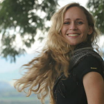 Nascemos para a felicidade