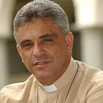 Pregação de padre Léo: Levanta-te e anda