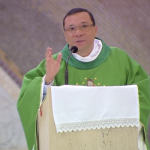 Vivamos o mandamento do amor