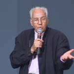 Eu virei para julgar a Terra