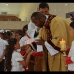 Porque levamos nossas crianças para a preparação da Primeira Eucaristia?