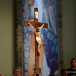 Jesus está entre a cruz e você