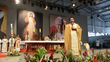 Canção Nova celebra Festa da Misericórdia