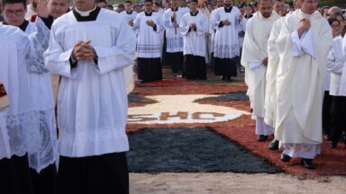 Acampamento de Corpus Christi terá procissão sobre o tapete, Rosário da madrugada e show