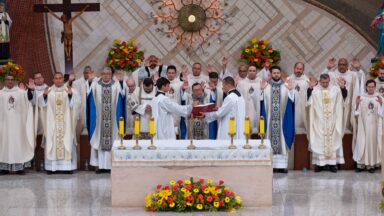 Missionários da Canção Nova renovam votos de compromisso com a evangelização