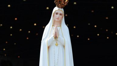 13 de Maio: Nossa Senhora de Fátima, rogai por nós!