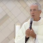 Que vossa fé não se abale nas perseguições - Padre Vagner Baia (23/05/2022)