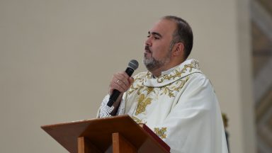 Não tenha medo de dar seu sim a Deus - Padre Bruno Costa