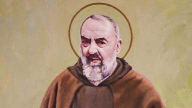 Padre Pio, exemplo de amor a Deus e aos irmãos