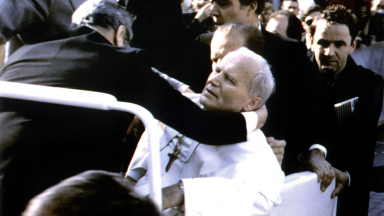 Nesta quinta-feira, completa 40 anos do atentado contra João Paulo II