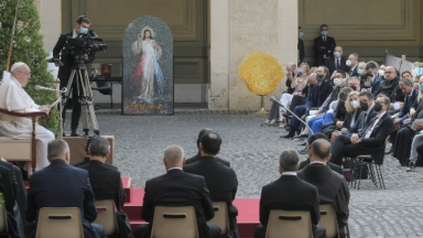 A oração é o respiro da vida, destaca Papa na catequese