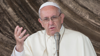 Papa participará de Encontro de Oração pela Paz no Coliseu