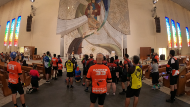Ciclistas pedem a benção do Pai das Misericórdias para o 2º Retiro Espiritual - Caminho 33