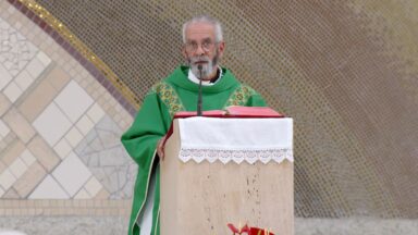 O Mundo esquece de Deus que o Gerou! - Padre Vagner Baia - 19/08/2024