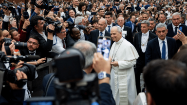 Escolham com coragem a comunicação da paz, exorta Papa Leão XIV