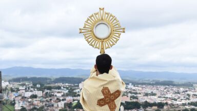 A missão nasce da Eucaristia